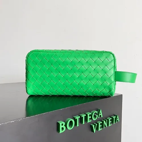 All categories 💚 Authentic bags 💚 BV 2025 new BV toiletry bag